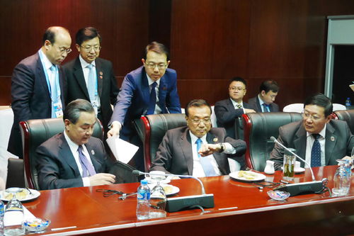 南海博弈中的強式外交 海璽會議服務的戰略支點作用